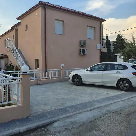 Apartment Casa Al Mare 2